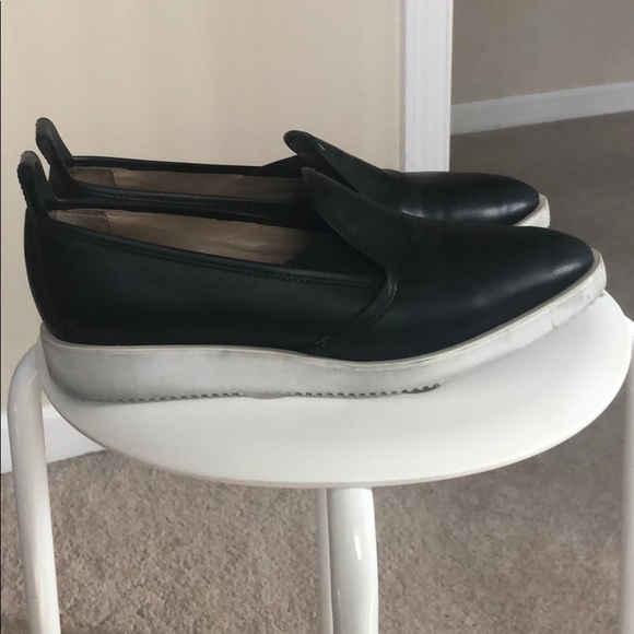 Everlane Black Leather Street Shoe - Picture 2 of 6